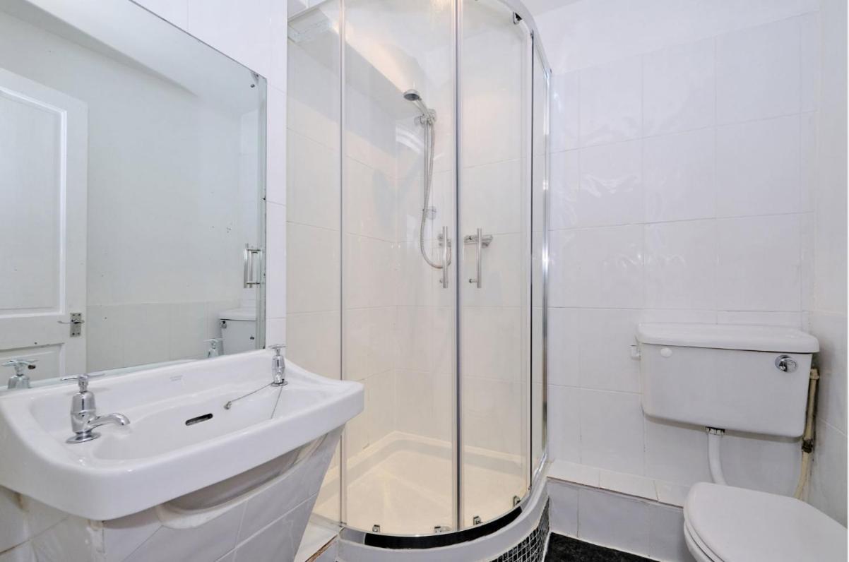 Modern 2 Bedroom And 2 Bath Apartment Aberdeen
