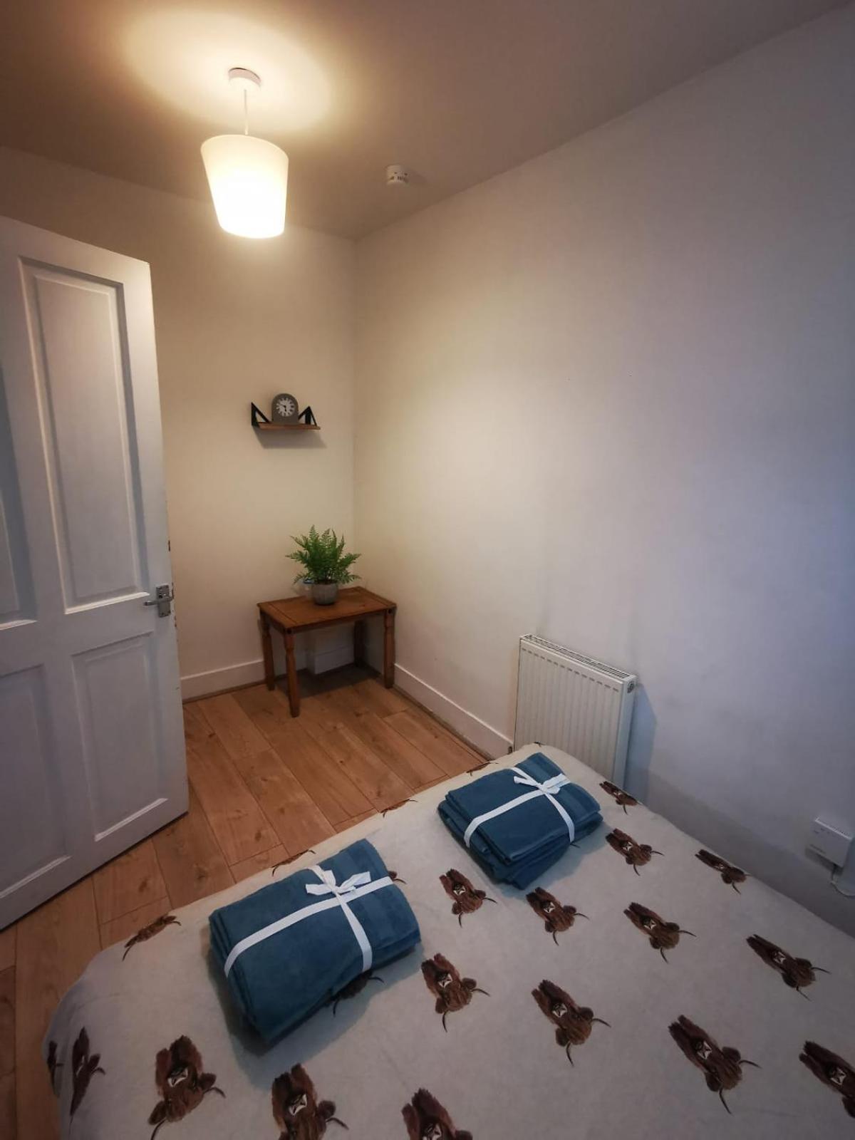Modern 2 Bedroom And 2 Bath
